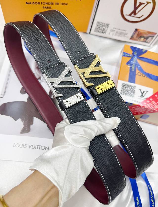 皮带：Lv..路易..威登顶级复刻. 腰带：原单品质百分百进口原厂头层牛皮，保证真皮。雕花镂空工艺.真空电镀.永不掉色.24K纯钢扣头层小牛皮纹双面两用专柜同等