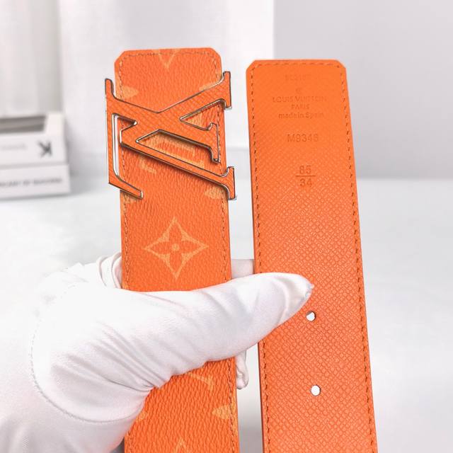 Lv.路易威登 全套包装 原版品质 代工厂货品 40Mm宽度 正品一体铸造五金钢扣，原厂皮料 双面原厂定制面料，区别市场货