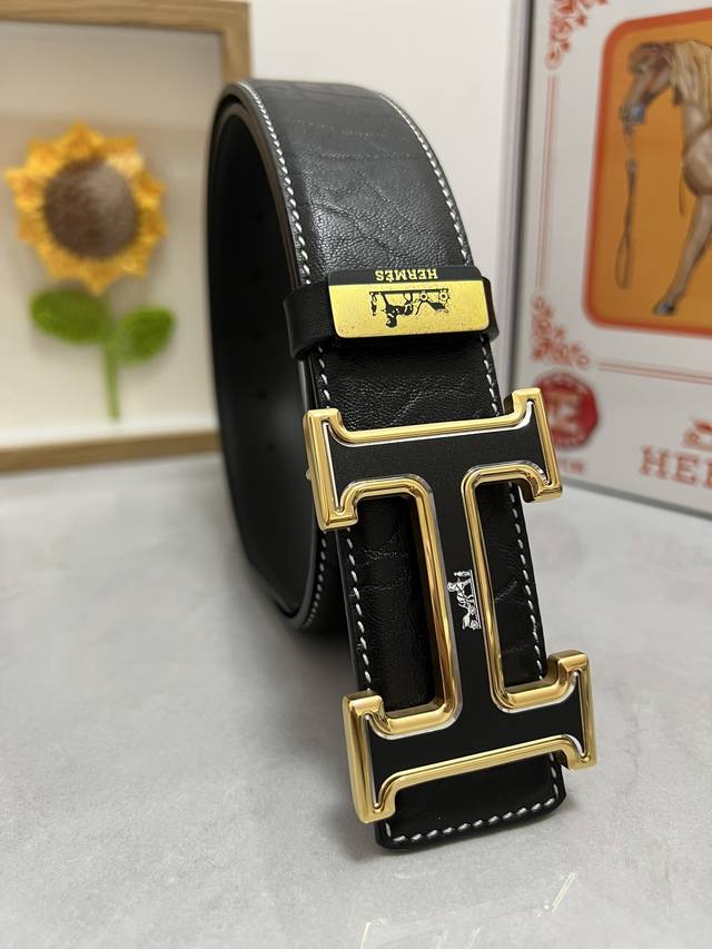 品名：爱马仕.Hermès 原单 材质：原单牛皮腰带 百分百头层牛皮腰带保证真皮，24K纯钢扣，专柜原单品质、做工精细，时尚大牌，送人自用首选 包装： 请认准如