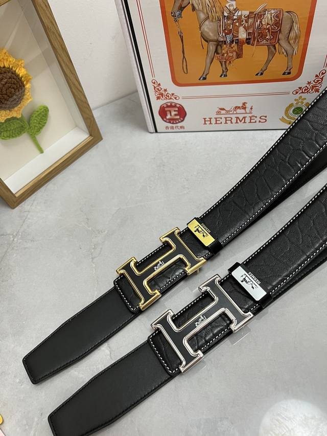 品名：爱马仕.Hermès 原单 材质：原单牛皮腰带 百分百头层牛皮腰带保证真皮，24K纯钢扣，专柜原单品质、做工精细，时尚大牌，送人自用首选 包装： 请认准如