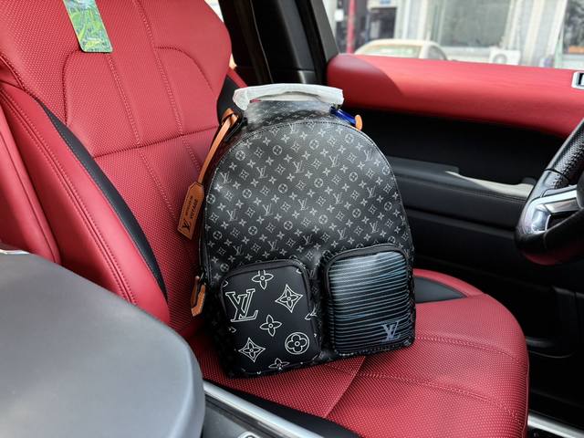 高端货 新款 “ Louis Vuitton”Lv双肩包 路易威登双肩包 M45455 Louis Vuitton Multipocket系列 拼接花纹 双前袋