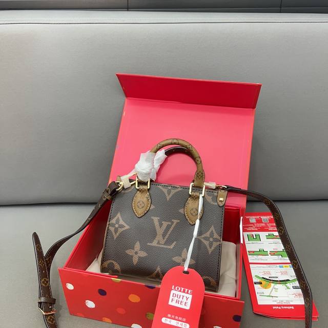 Louisvuitton 路易威登 老花帆布onthego Bb手提单肩包包 托特包男女通用 采用精湛镶嵌细工，经典百搭 实物拍摄 原厂原版面料 配送防尘袋 2