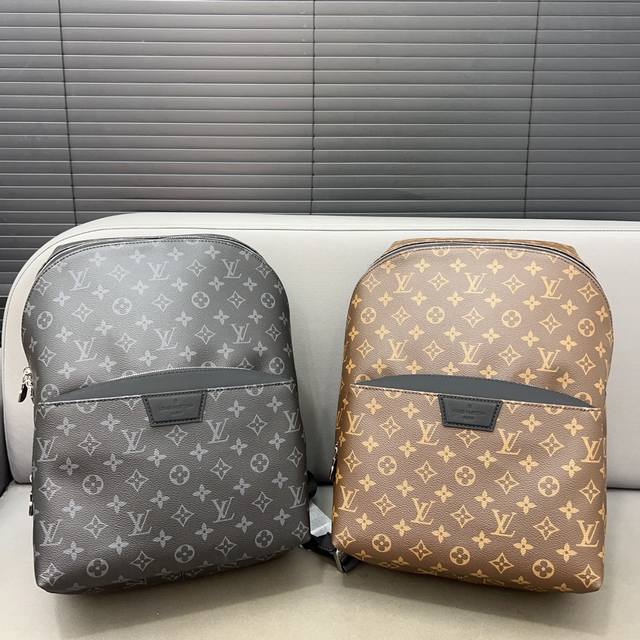 Louisvuitton 路易威登 Discovery 印花双肩包 大容量背包 男女通用 采用精湛镶嵌细工，经典百搭 实物拍摄 原厂原版面料 配送防尘袋 40