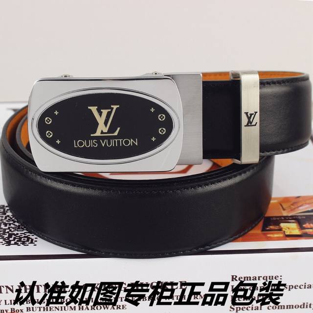 品名：Lv..路易..威登自动扣 型号：认准如图专柜包装，赠送打孔器 材料：百分百头层牛皮，自动带身，保证真皮。专柜同等质量， 送人自用首选 包装： 请认准如图