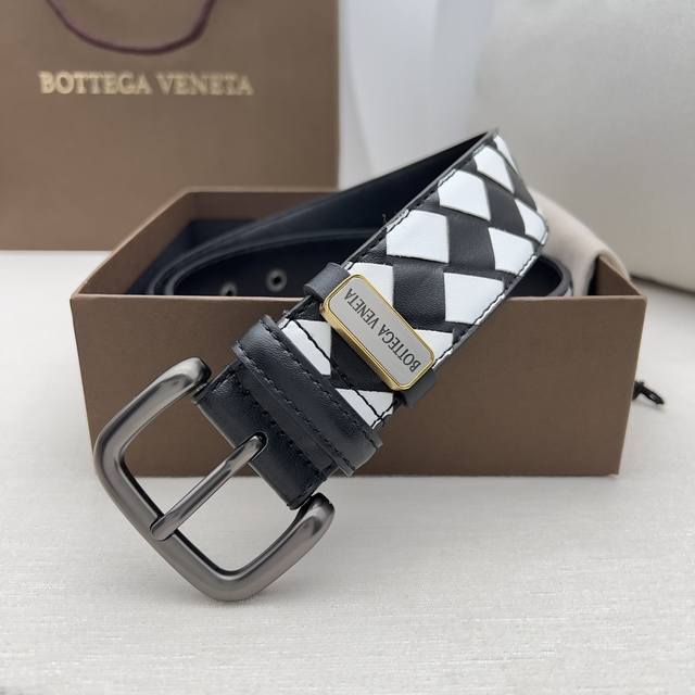 品名：葆蝶家. Bottega Veneta 原单 腰带 皮带 型号：针扣，新款原版经典精品针式扣头，实物拍摄，原版头层牛皮 材料：百分百头层牛皮，保证真皮。专