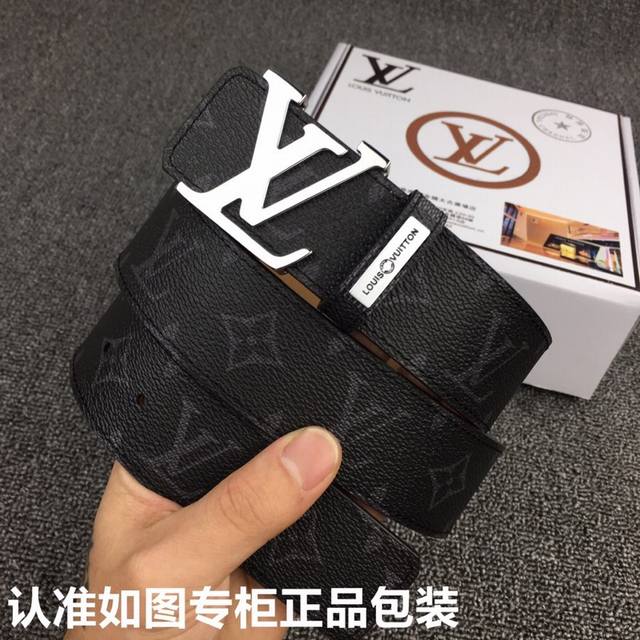 品牌：Lv.易路威登 型号：原单！认准如图专柜正品包装 等级：意大利进口百分百头层牛皮，Lv.易路威登，世界著名奢侈品品牌，经典之作，格仔系列，黑格，咖啡格，老