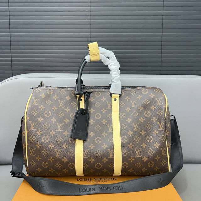 Louisvuitton 路易威登 Keepall 旅行袋 手提包袋 机场包 采用精湛镶嵌细工，实物拍摄 原厂原版面料 配送小票 防尘袋 礼盒 45 X 27