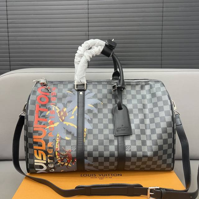 Louisvuitton 路易威登 Keepall 旅行袋 手提包袋 机场包 采用精湛镶嵌细工，实物拍摄 原厂原版面料 配送小票 防尘袋 礼盒 45 X 27