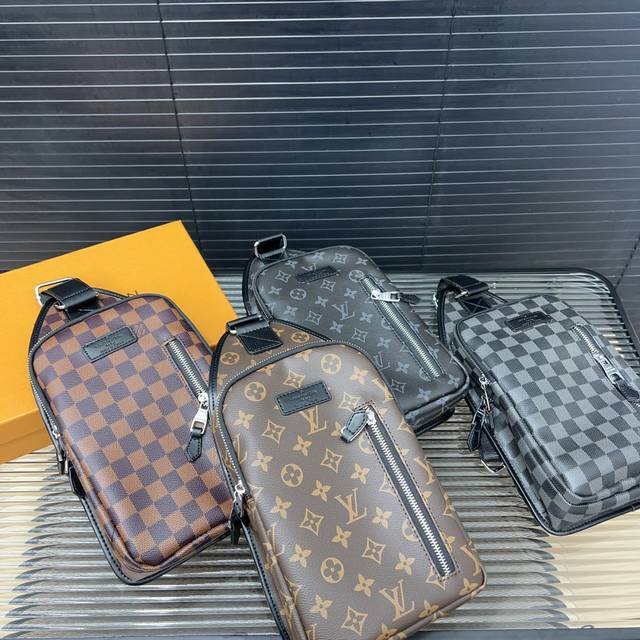 Louisvuitton 路易威登 老花胸包 斜挎单肩包 采用精湛镶嵌细工，实物拍摄 原厂原版面料 配送防尘袋 28 X 16Cm。