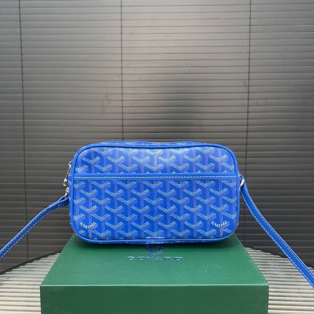 Goyard 戈雅 Cap- Vert Y字老花相机包 单肩斜挎包 原厂面料 激光雕刻五金 高货品质 配送防尘袋 礼盒 尺寸 22 X 13 Cm