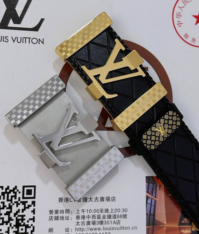 皮带：Lv..路易..威登顶级复刻. 腰带：原单品质百分百头层牛皮，保证真皮。雕花镂空工艺.真空电镀.永不掉色.24K纯钢扣纯手工编织系列双面可用专柜同等质量，