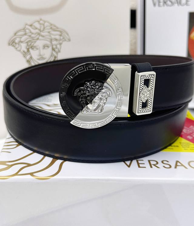 皮带：Versace.范思哲顶级复刻. 腰带：原单品质百分百进口头层牛皮，保证真皮。美人头半脸间色双拼接工艺.真空电镀.永不掉色.24K纯钢扣纯手工3D浮雕图案