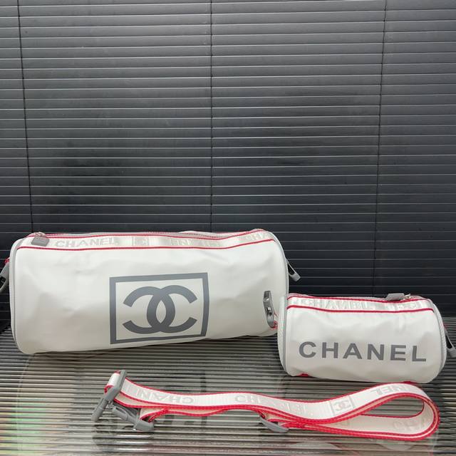 Chanel 香奈儿 运动系列 Vintage 圆桶包 男女通用斜挎单肩包采用精湛镶嵌细工，实物拍摄 原厂原版面料 配送防尘袋 大 37Cm 小 19Cm