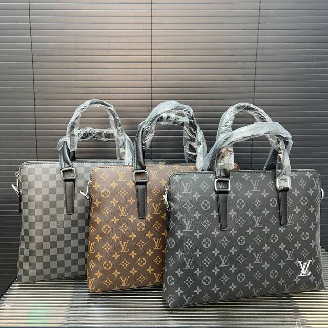 Louisvuitton 路易威登 双拉链男士公文包 电脑包 斜挎手提包 采用精湛镶嵌细工，经典百搭 实物拍摄 原厂原版面料 高端品质 配送防尘袋 38 X 2