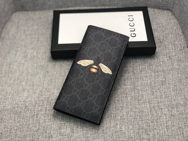 产品名称 ：Gucci 产品型号 ：451275 虎头 产品品质 ：原版 产品材质 ：Pvc 产品规格 ：17.5*8.5*1.5 产品颜 色 ：咖啡 产品描