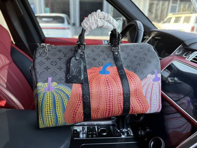 高端货 新款 “Louis Vuitton”Lv旅行袋路易威登旅行包 M46439 Louis Vuitton X Yayoi Kusama 草间弥生 联名款