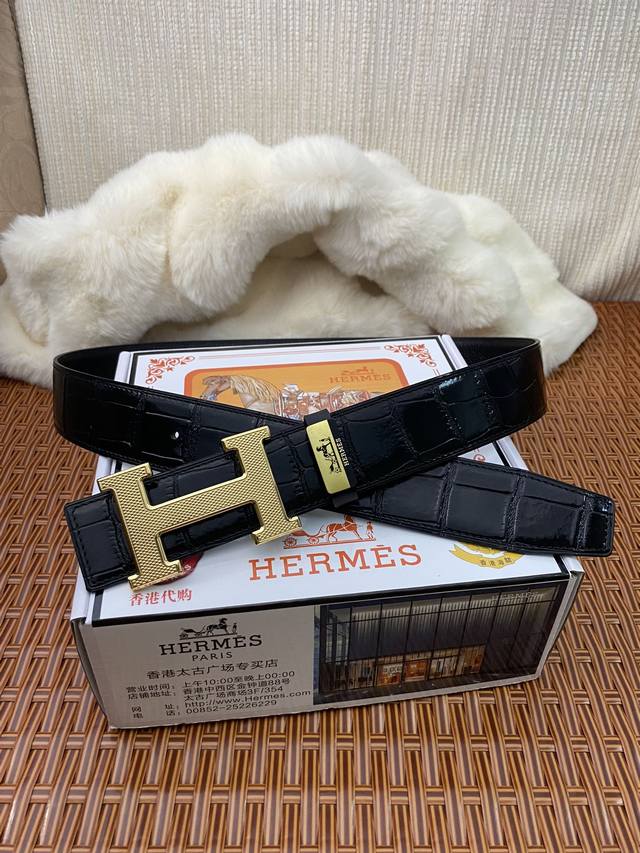 品名：爱马仕.Hermès 原单 材质：原单牛皮腰带 百分百头层牛皮腰带保证真皮，24K纯钢扣，专柜原单品质、做工精细，时尚大牌，送人自用首选 包装： 请认准如