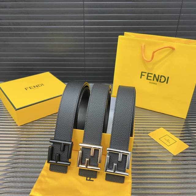 Fendi 芬迪 牛皮腰带 男士经典款皮带 时装搭配必备款 优质合金扣头 采用原厂牛皮带身 高品质全套包装 礼盒 礼袋 小票