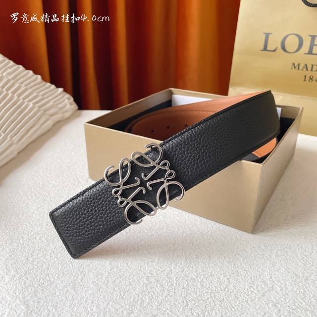 Loewe 罗意威 专柜同款 选用柔软双面小牛皮制作，时尚百搭，宽4.0Cm