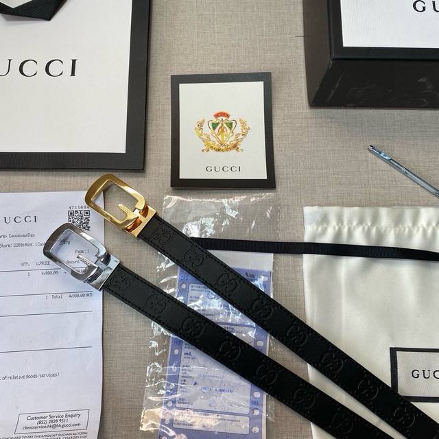 品牌：古驰gucci 钢扣 等级：原单私货.进口头层牛皮黑底，专柜售、堪比正品！油边精致 电脑车线 手感柔软.实物拍摄无修饰 上身效果超好、长度可裁剪.配专柜全