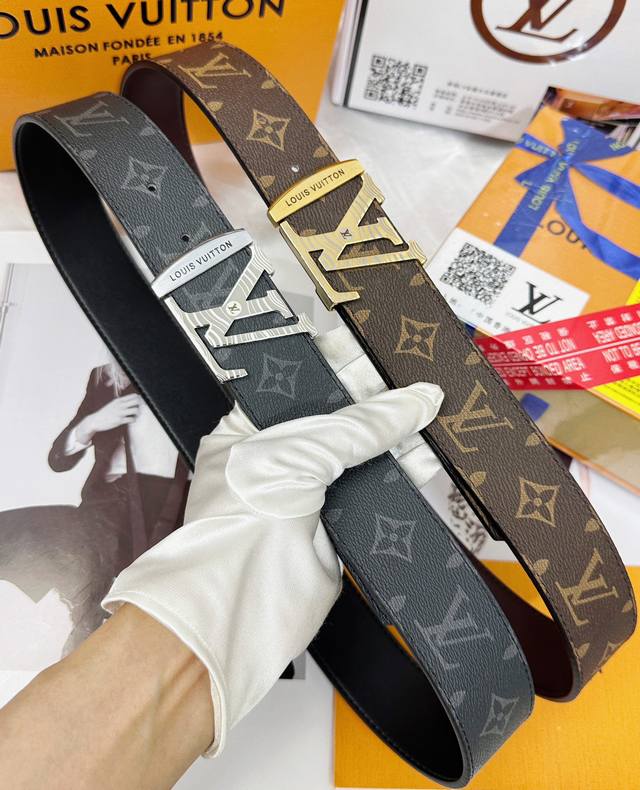 皮带：Lv..路易..威登顶级复刻- 腰带：原单品质百分百进口头层牛皮，保证真皮。雕花镂空工艺.真空电镀.永不掉色.24K纯钢扣头层老花，黑格，棕格，黑花，格仔