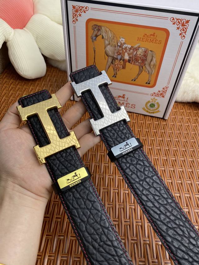 品名：爱马仕.Hermès 原单 材质：原单牛皮腰带 百分百头层牛皮腰带保证真皮，24K纯钢扣，专柜原单品质、做工精细，时尚大牌，送人自用首选 包装： 请认准如