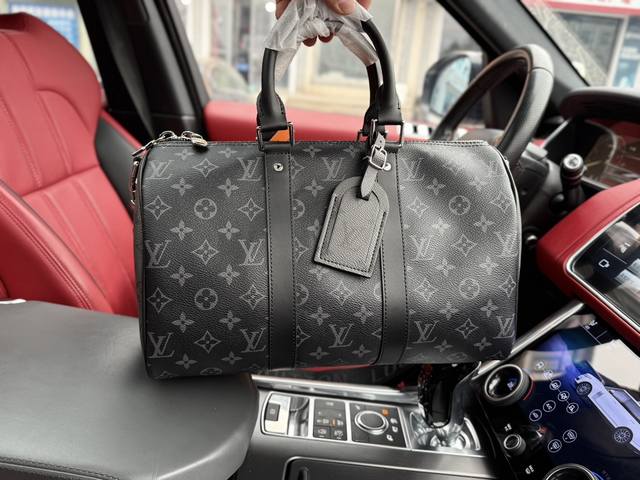 高端货 新款 “Louis Vuitton”Lv旅行袋 路易威登旅行袋 M46655 Keepall Bandouliere 35可拆卸可节肩带拉链开合 涂层帆