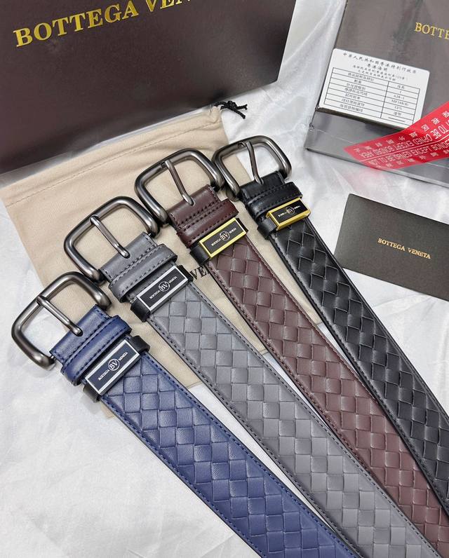 皮带：Bottega Veneta.葆蝶家顶级- 腰带：Bv原单复刻品质百分百进口原厂头层牛皮，保证真皮。撞色编织.真空电镀.永不掉色.24K纯钢扣纯手工编织艺