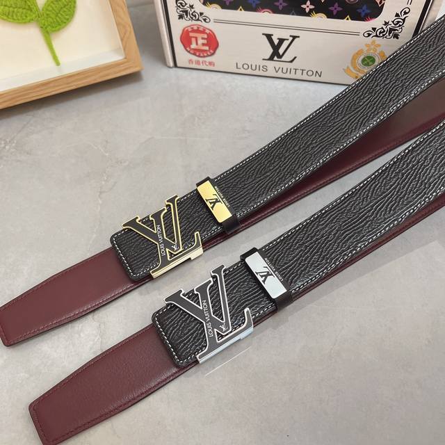 品名：Lv..路易..威登 材质：原单牛皮腰带 百分百头层牛皮腰带保证真皮，24K纯钢扣，专柜原单品质、做工精细，时尚大牌，送人自用首选 包装： 请认准如图专柜