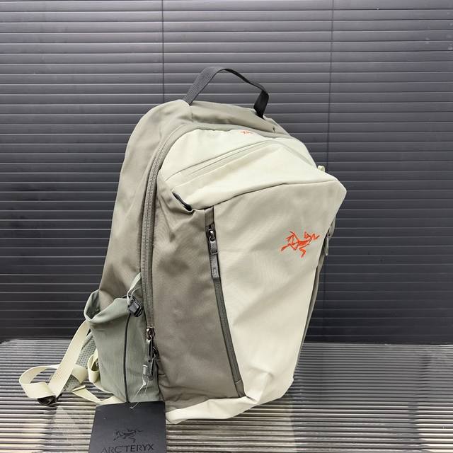 Arcteryx 始祖鸟 Mantis26 尼龙布男女同款大容量徒步户外登山包 帆布电脑包书包 背包双肩包 采用精湛镶嵌细工 经典百搭 实物拍摄 原厂原版面料