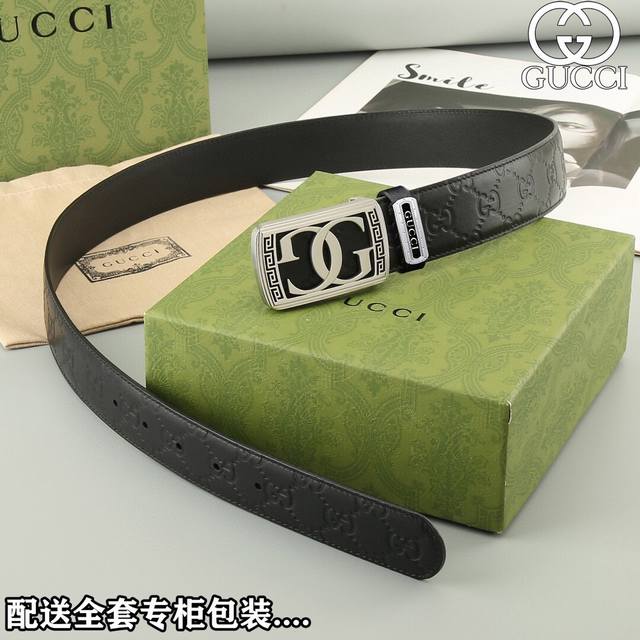 高端品質，實物拍攝 批 配全套包裝 品牌：Gucci海外原單 扣頭材質：雙色純鋼扣 帶身材質正面：38Mm寬度採用雙面進口頭層牛皮腰帶，純鋼質五金扣頭實物拍攝長