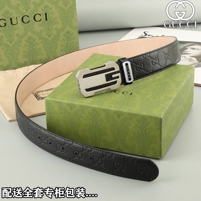 高端品質，實物拍攝 批 配全套包裝 品牌：Gucci海外原單 扣頭材質：雙色純鋼扣 帶身材質正面：38Mm寬度採用雙面進口頭層牛皮腰帶，純鋼質五金扣頭實物拍攝長