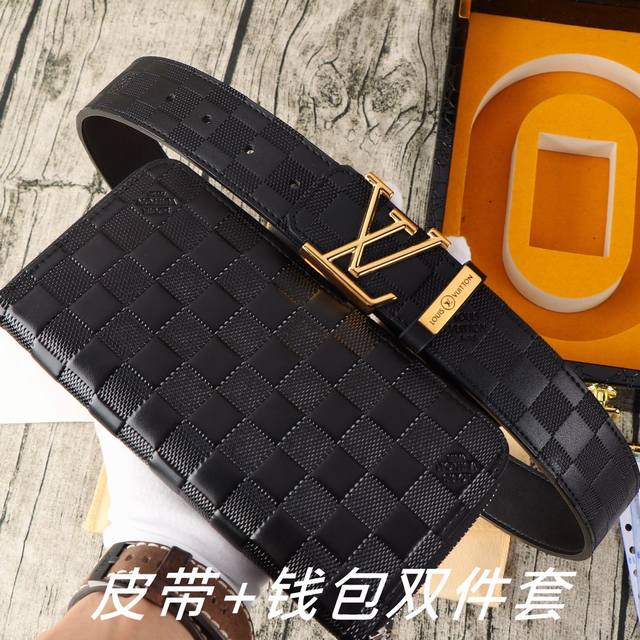 品牌：Lv.路易威登双件套 型号：木盒装，皮带+钱包，两件套 等级：意大利进口百分百头层牛皮，Lv.易路威登，世界著名奢侈品品牌，经典压格系列，进口头层牛皮，国