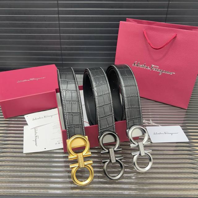 Ferragamo 菲拉格慕 钢扣牛皮腰带 男士经典款皮带 多色可选 时装搭配必备款 优质扣头 采用原厂牛皮带身 高品质全套包装 礼盒 礼袋 小票