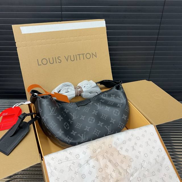 Louisvuitton 路易威登 小号hamac Bag Pm 字母徽标拉链开合 Monogram Eclipse 涂层帆布 单肩斜挎包 小号 男款 经典百搭