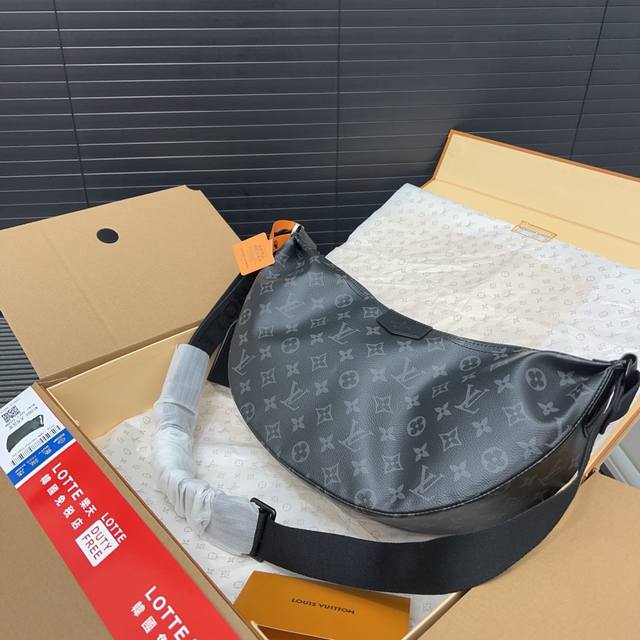 Louisvuitton 路易威登 大号hamac Bag Pm 字母徽标拉链开合 Monogram Eclipse 涂层帆布 单肩斜挎包 小号 男款 经典百搭