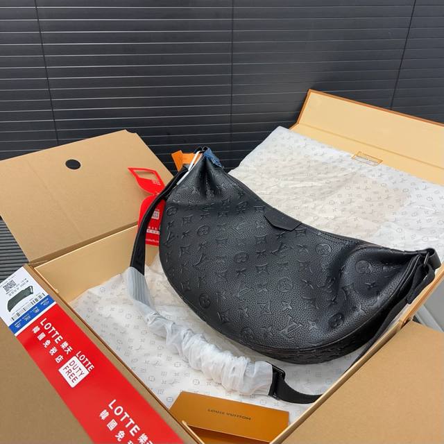 Louisvuitton 路易威登 Hamac Bag Pm 字母徽标拉链开合 Monogram Eclipse 涂层帆布 单肩斜挎包 小号 男款 经典百搭 实