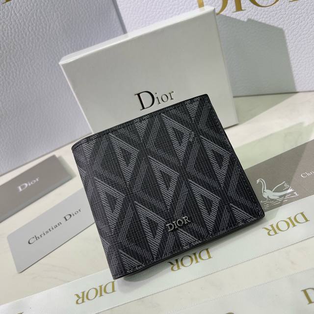 品ldior 029颜色 黑色尺寸：11*10*1.5 Dior专柜火爆登场！官网同步，精湛手工制作，实物拍摄，男女统用！