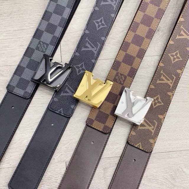 路易威登louis Vuitton 法国 专柜品质 官网同步 宽度3.8Cm 精美钢扣头 原版意大利双面进口小牛皮原版花纹 手感极佳 上身郊果棒 商务休闲两用