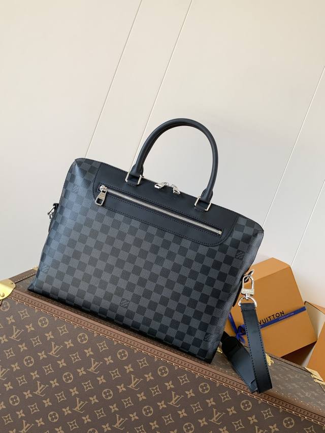 N48260黑格 顶级原单 变码芯片 Porte-Documents Jour 公文包识辨了用采度极高的 Damier Cobalt 帆布，对比 Porte-D