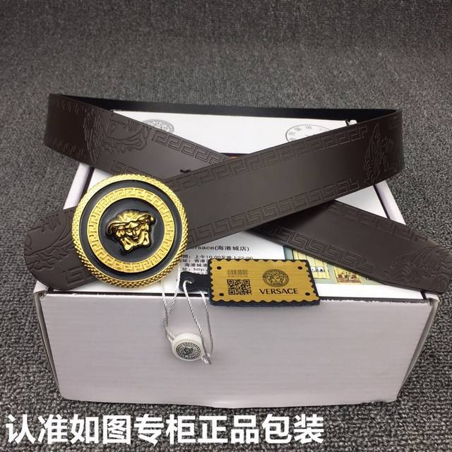 品牌：VERSACE.范思哲 型号：原单！请认准如图专柜包装 等级：意大利进口百分百头层牛皮，范思哲.VERSACE，世界著名奢侈品品牌，美人头经典之作，进口头