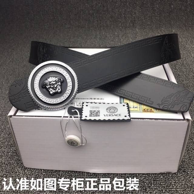 品牌：VERSACE.范思哲 型号：原单！请认准如图专柜包装 等级：意大利进口百分百头层牛皮，范思哲.VERSACE，世界著名奢侈品品牌，美人头经典之作，进口头