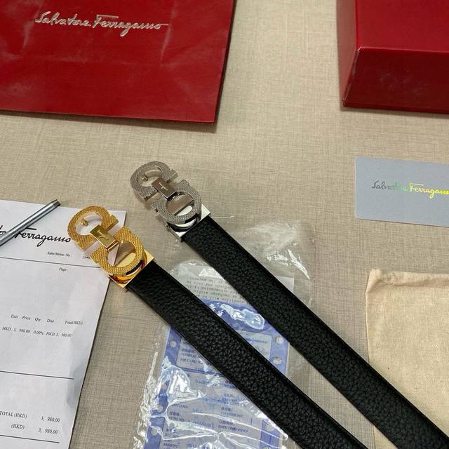 品牌：菲拉格幕Ferragamo 钢扣 等级：原单私货.进口头层牛皮咖底，专柜售、堪比正品！油边精致 电脑车线 手感柔软.实物拍摄无修饰 上身效果超好、长度可裁