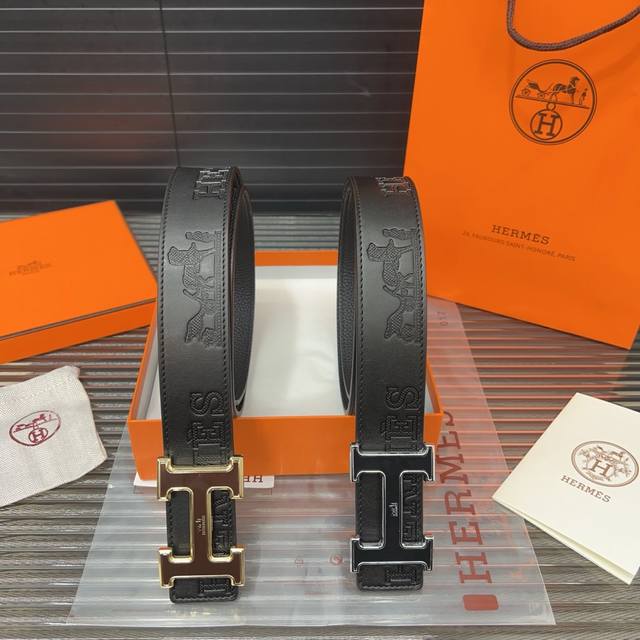 Hermès 爱马仕 牛皮腰带 男士经典款皮带 两色可选 时装搭配必备款 优质合金扣头 采用原厂牛皮带身 高品质全套包装 礼盒 礼袋 小票