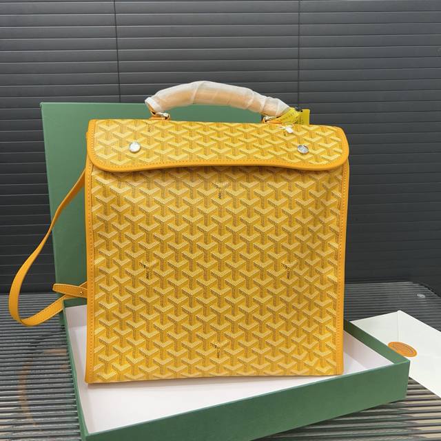 Goyard 戈雅 原版本 配送挂件 Saint Leger 翻盖抽绳双肩包 老花背包书包 登山包 原厂面料 激光雕刻五金 高货品质 配送防尘袋 礼盒 尺寸 3