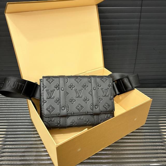 Louisvuitton 路易威登trunk单肩包 浮雕手袋 腰包 男士斜挎胸包 采用精湛镶嵌细工，经典百搭 实物拍摄 原厂原版面料 配送防尘袋 礼盒 15 X