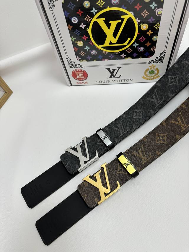 品名：Lv..路易..威登 材质：原单牛皮腰带 百分百头层牛皮腰带保证真皮，24K纯钢扣，专柜原单品质、做工精细，时尚大牌，送人自用首选包装： 请认准如图专柜包