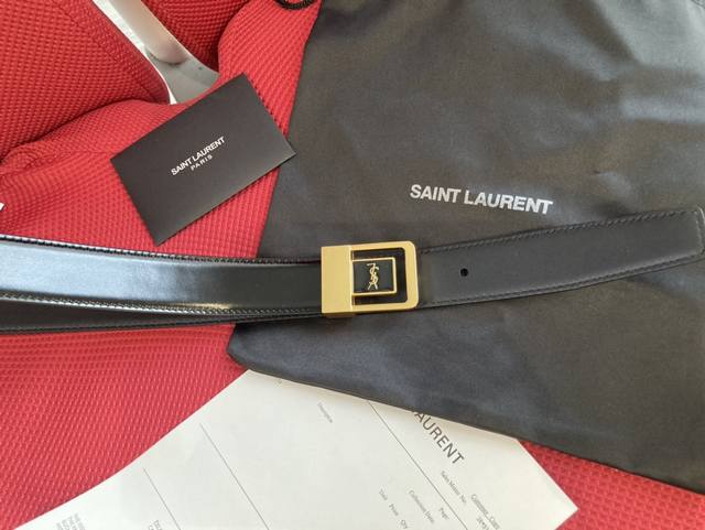 Saint Laurent 聖羅蘭女士腰帶皮帶 原廠電渡扣頭，意大利原廠皮，寬3.0Cm，Female平紋壓印皮革腰帶