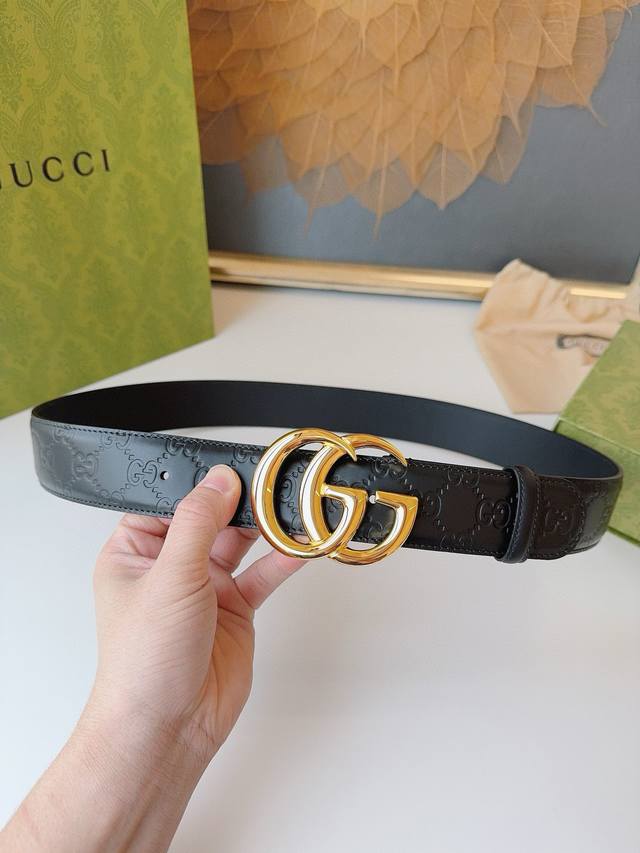 Gucci 经典全皮压花，专柜新版Logo横标，原版进口皮底，精品双G扣 高端品质，不惧对比，宽度：4.0Cm