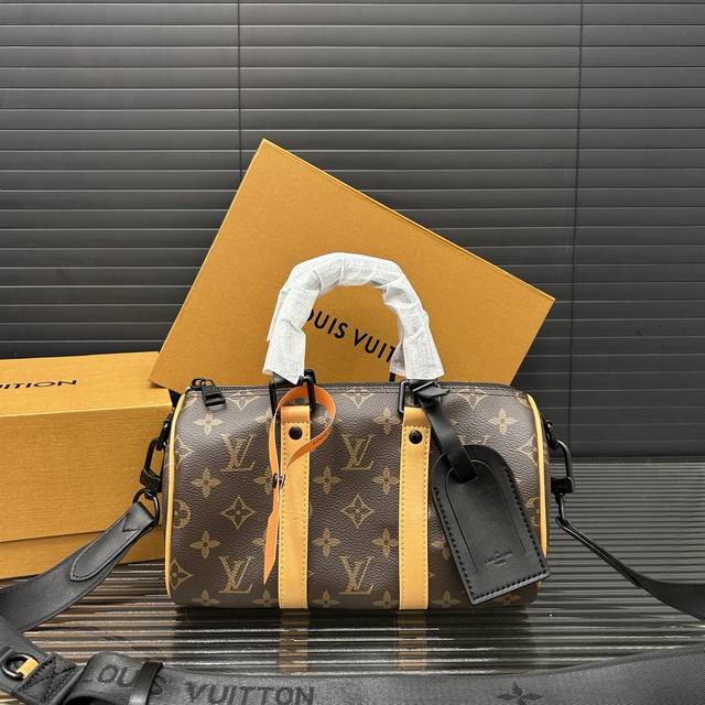 Louisvuitton 路易威登 keepall 25 系列手袋 印花手提斜挎包 单肩包 实物拍摄 原厂原版面料 配送防尘布袋 折叠礼盒 15 X 25 Cm